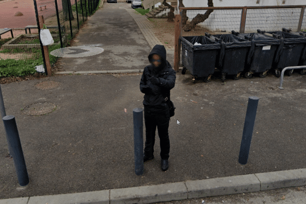 Capture écran d'une Google Street View réalisée dans la cité Saint-Jérôme dans le 13e arrondissement de Marseille.