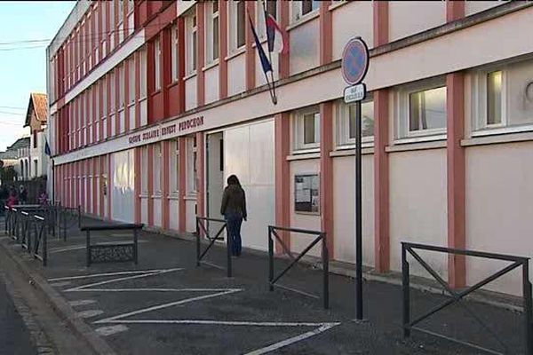 Seuls les parents du groupe scolaire Ernest Pérochon s'élèvent contre ce projet.