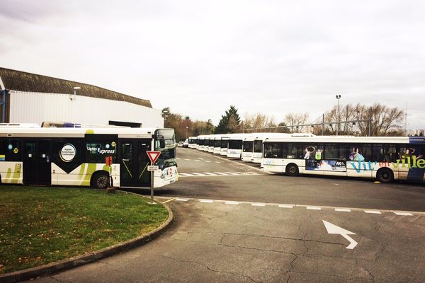 Tous les bus de Vitalis sont rentrés au dépôt après un mouvement de grève surprise ce lundi.