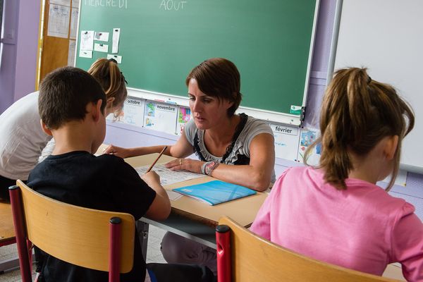 Une association gestionnaire des temps d'activités périscolaires dans plusieurs écoles de Marseille n'est toujours pas payée par la ville après plus de trois mois. 