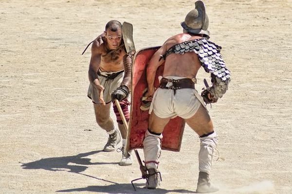 Reconstitution de combats de gladiateurs