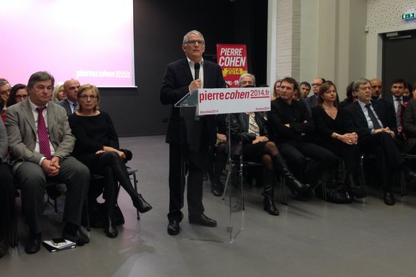 PIerre Cohen lors de la présentation de ses colistiers