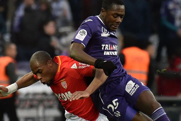 Djibril Sidibe et Gilbert Imbula.