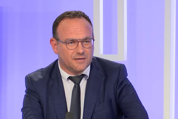 Le député sortant de la 5ᵉ circonscription de l'Ain est candidat pour ces élections législatives 2024. (image archives)