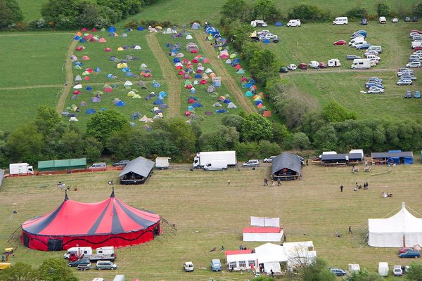 Rendez-vous festif à la ZAD, ici en juin 2013