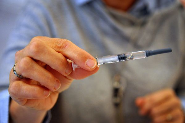 la campagne de vaccination contre la grippe a débuté le 6 octobre