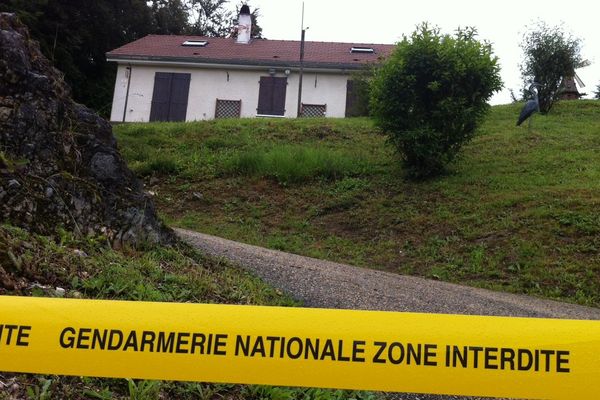 La maison de Montandon où le couple a été retrouvé sans vie (Doubs)