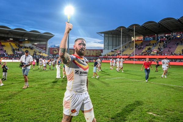 Sam Hawins après la rencontre face aux Leeds Rhinos au stade Gilbert Brutus en Super League le 16 septembre 2023.