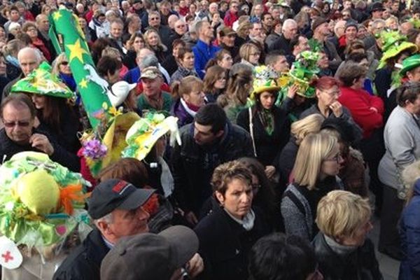 Le public de Vesoul assiste à l'élection de la Catherinette 2014