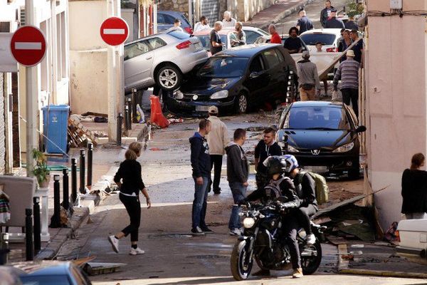 Dans les rues de Cannes après les inondations du 3 et 4 octobre