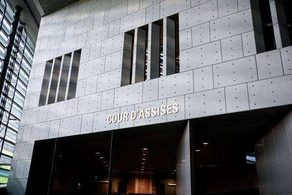 Ludovic Bertin est jugé devant la cour d'assises de l'Isère jusqu'au 6 décembre pour le meurtre aggravé de Victorine Dartois, 18 ans, et le viol d'une autre jeune femme. (Illustration)