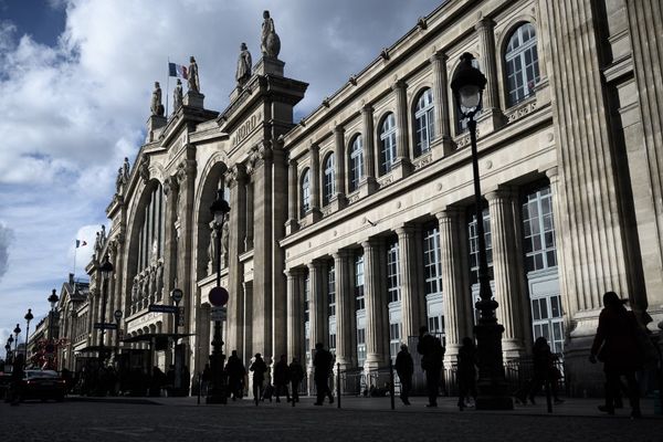 De nombreux trains sont supprimés à la Gare du Nord ce dimanche.