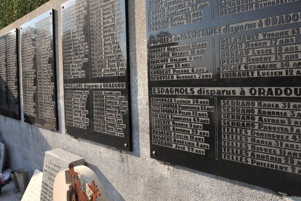 Le Premier ministre Manuel Valls se rendra à Oradour-sur-Glane mardi 10 juin 2014 pour la 70ème commémoration du massacre du village martyr de Haute-Vienne