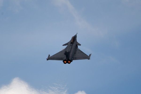 Un rafale ayant un problème moteur a survolé le littoral de la Côte d'Azur à très basse altitude. Image d'illustration.