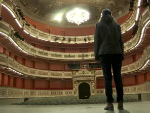 Construit en 1824, le théâtre Charles Dullin a été conçu comme une réplique de taille réduite de la célèbre Scala de Milan. D'où le nom de "petite Scala" qui lui est attribué depuis 200 ans. Son bicentenaire sera largement fêté à Chambéry.