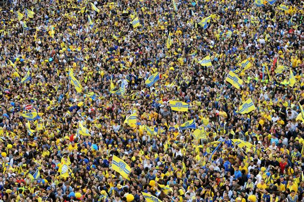 En 2017, plus de 30 000 personnes s'étaient retrouvées place de Jaude, à Clermont-Ferrand, poursuivre devant un écran géant la victoire de l'ASM lors de la finale face à Toulon.