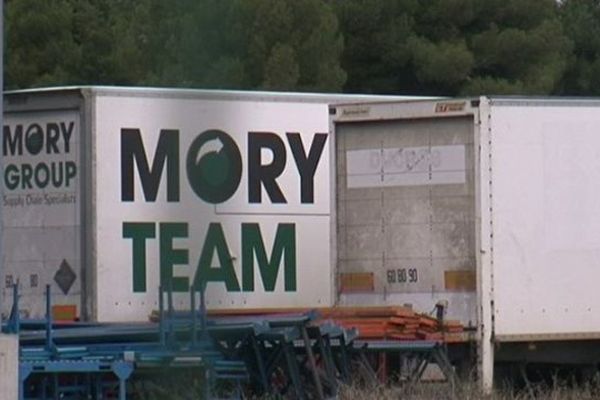 Montpellier - Camions stockés sur le site de l'entreprise Mory - janvier 2014