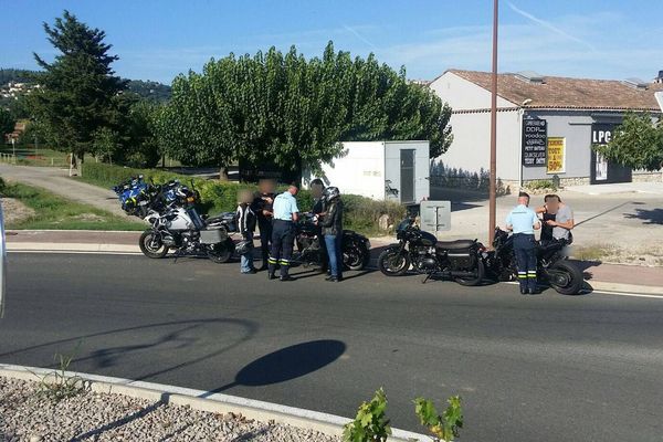 Les gendarmes du Var ont contrôlé les motards et les automobilistes.