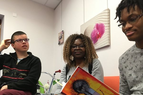 Les jeunes résidant à l'Institut Chanteloup ont notamment participé au recueil "Le don des mots" au profit du Téléthon.