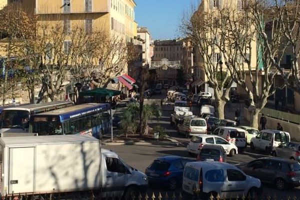 L'opération escargot a engendré des embouteillages à Bastia.