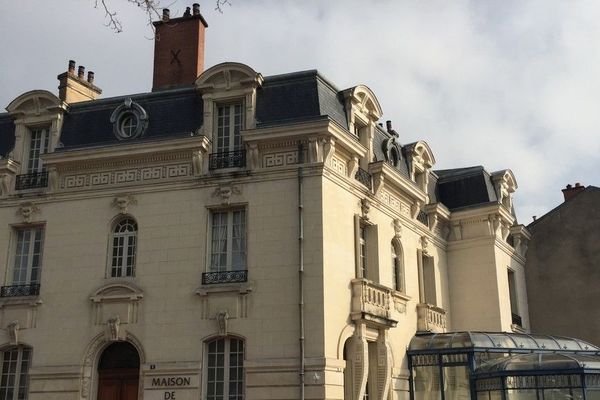 Le barreau de Limoges co-organise la nuit du droit avec la faculté de droit.  