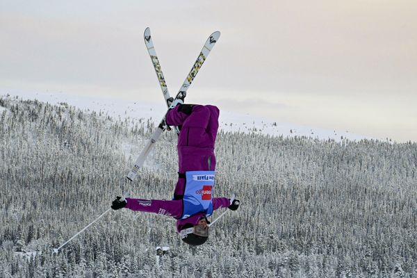 L'étape de Coupe du monde de ski de bosse à l'Alpe d'Huez a été annulé. Perinne Lafont devait participer à sa première épreuve à domicile après son grand retour. IMAGE D'ILLUSTRATION 2022.