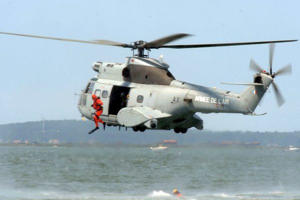 ILLUSTRATION- Un Super Puma de l'armée de l'Air