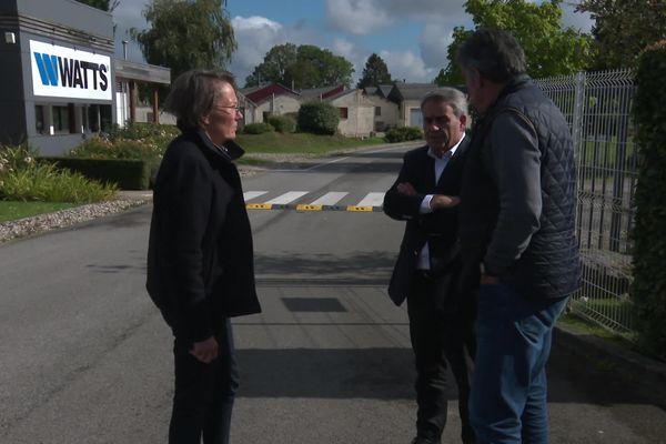 Les pouvoirs publics se mobilisent contre la fermeture annoncée de l'usine de robinetterie Watts, près d'Abbeville. 98 emplois sont menacés.