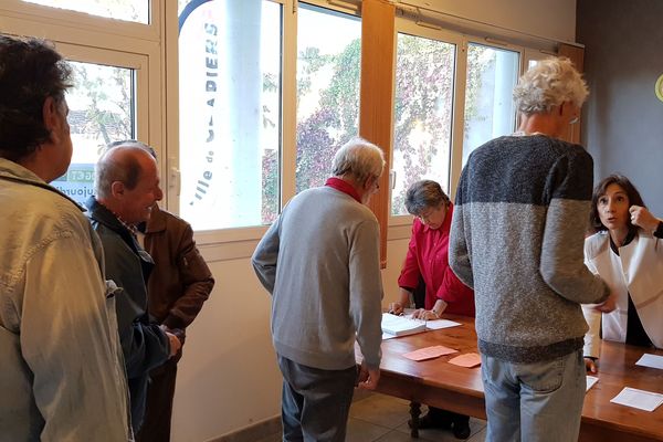 À Clapiers, dans l'Hérault, on vote pour choisir comment dépenser le budget communal - 11 octobre 2017