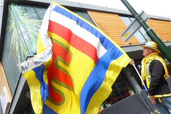 Twickenham, le 2 mai 2015 : le drapeau auvergnat flotte sur la ville avant la finale de Champions Cup ASM / RCT.