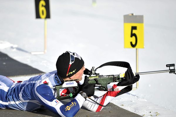 Sur le stade nordique de Prémanon s'entraîne régulièrement les équipes de France comme ici Simon Desthieux avant les jeux Olympiques d'hiver 2014