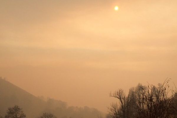 Froid, brouillard, écobuage et pollution