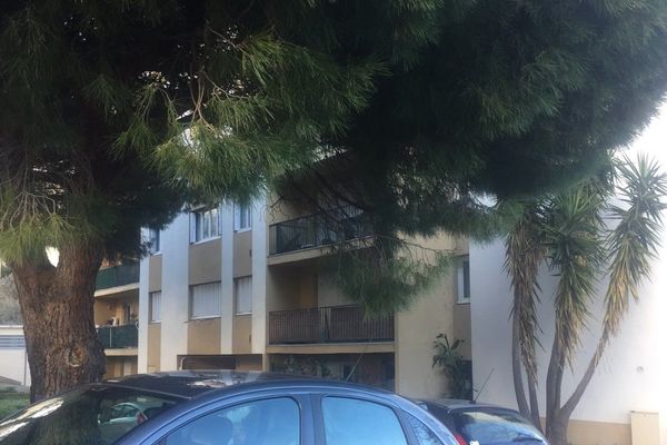 Ce lundi 4 février, un homme d'une cinquantaine d'années a été retrouvé mort dans son appartement situé dans l'immeuble où s'est déroulé la fusillade de Bastia. 