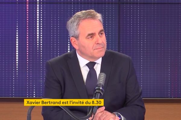 Xavier Bertrand était l'invité de FranceInfo, vendredi 2 avril.