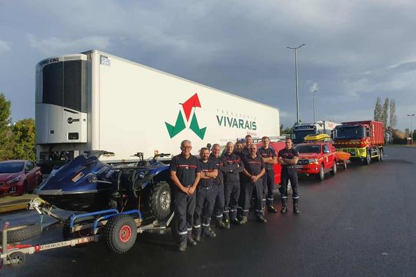 Les pompiers de l'Aude partis en renfort dans le Pas-de-Calais étaient déjà à pied d'œuvre lundi matin.