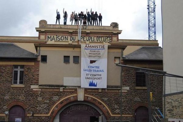 Rebaptisée maison du peuple, la salle de la Cité de Rennes était devenue le coeur de la lutte contre la loi travail à Rennes. 