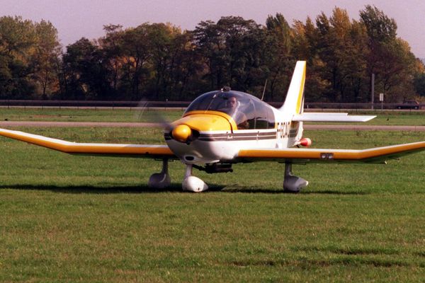 L'homme est sorti de piste avec un avion de type DR400 (photo d'illustration)