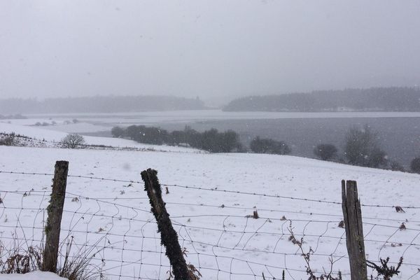 La neige fait son retour, notamment en Haute-Corrèze... 