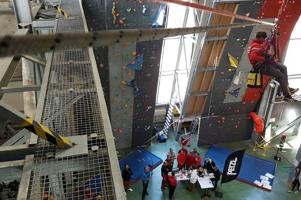 Une formation aux nouvelles techniques de sauvetage en montagne