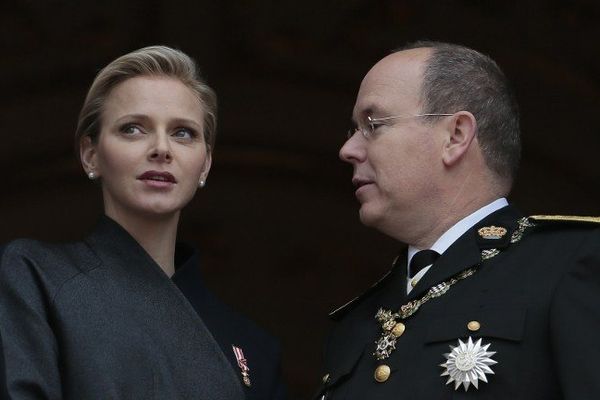 Le princesse Charlène et le Prince Albert lors de la Fête Nationale le 19 novembre 2013