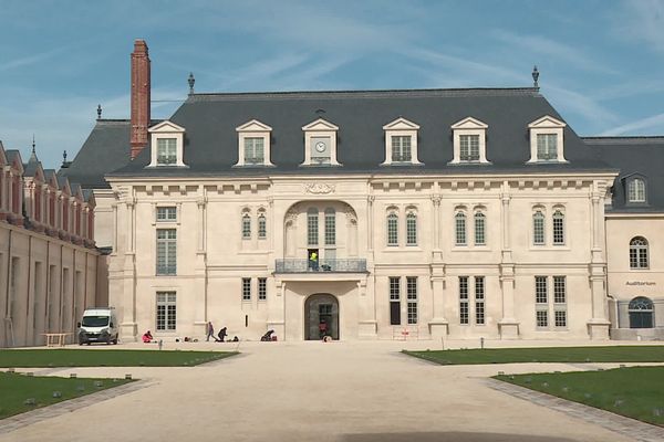 Le château de Villers-Cotterêts accueille la Cité internationale de la langue française.