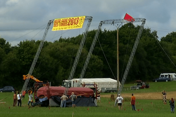 Les opposants préparent le festival de ce week-end