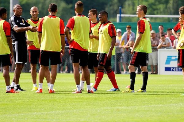 Antoine Kombouaré et ses joueurs à la Gaillette, le 31 juillet 2013