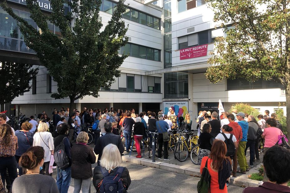 Grenoble: on strike, the staff of Groupe Hospitalier Mutualiste denounces the financial practices of its boss