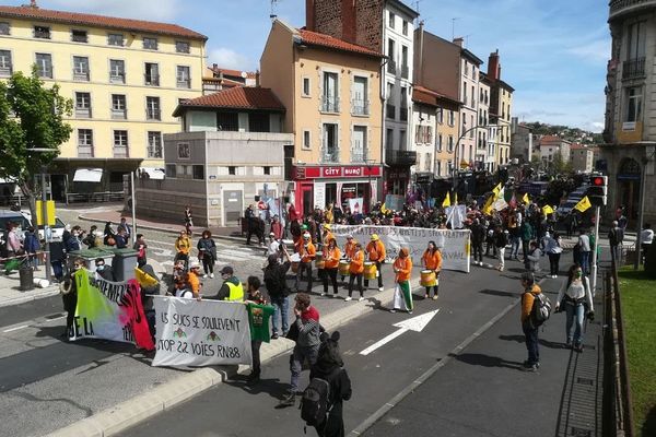 Un week-end de manifestations et d'ateliers autour du contournement de la RN88 est organisé en Haute-Loire à partir de ce samedi 22 mai. 