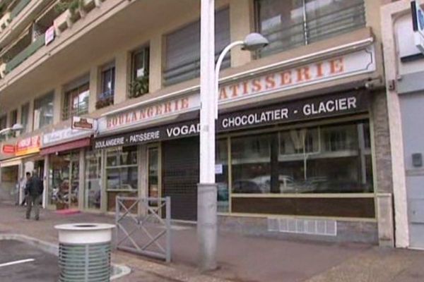 La boulangerie Vogade où a eu lieu l'agression de la jeune femme à Cagnes-sur-Mer (06)