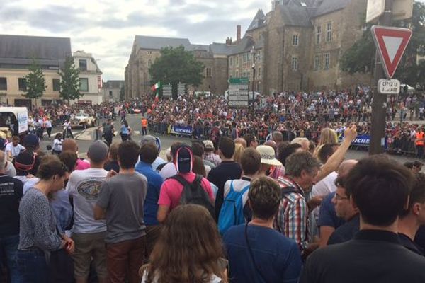 La foule au Mans pour la parade des pilotes des 24 heures 2018, le 15 juin