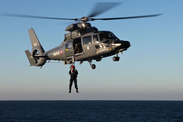 60 personnes sont récupérées par hélitreuillage chaque année au large des côtes de Charente-Maritime