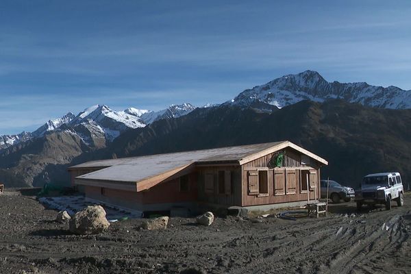 Chantier du futur refuge des Prés aux Contamines, en Haute-Savoie