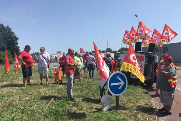 Les salariés de la filière aéronautique appelés à se mobiliser ce jeudi à Mérignac en Gironde. 